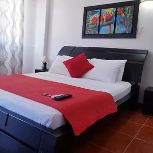 Hotell Media Luna, Santa Marta (Magdalena)